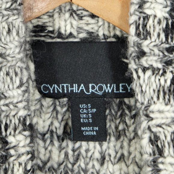 5 for $12 Cynthia Rowley Wool Blend Sweater Small Black Gray Cable Knit Mohair - Picture 7 of 8